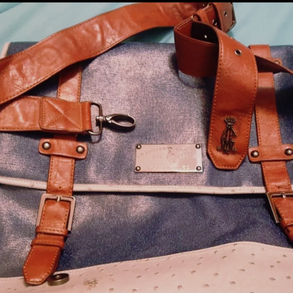 Messenger Bag leather light blue